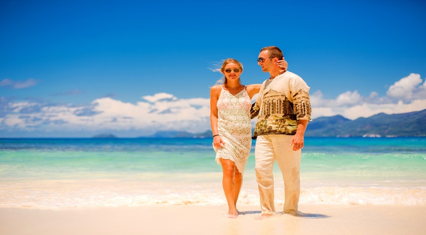 couples vacation outfits