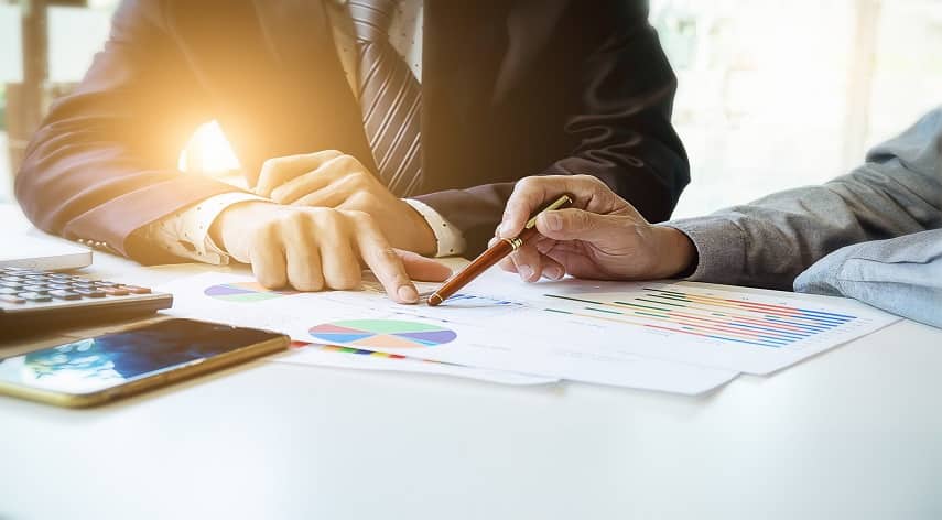 evaluation vs valuation
