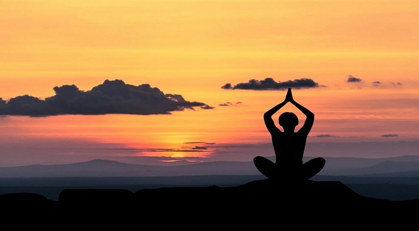 how to attract positive energy from the universe