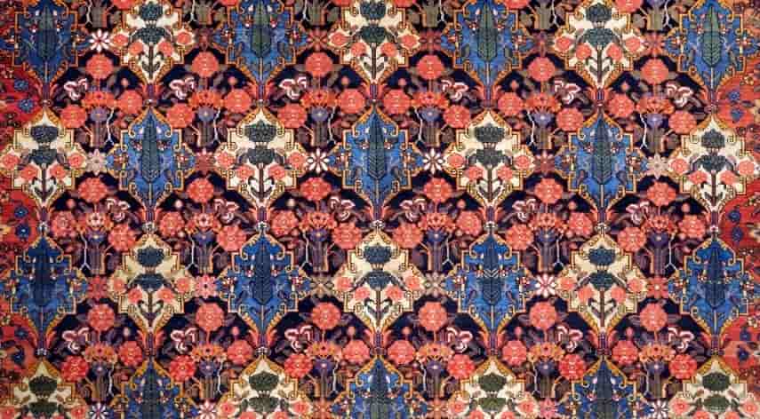 How To Style Different Rug Shapes in Any Room