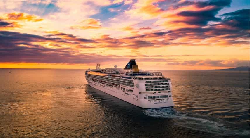 luxury cruise line