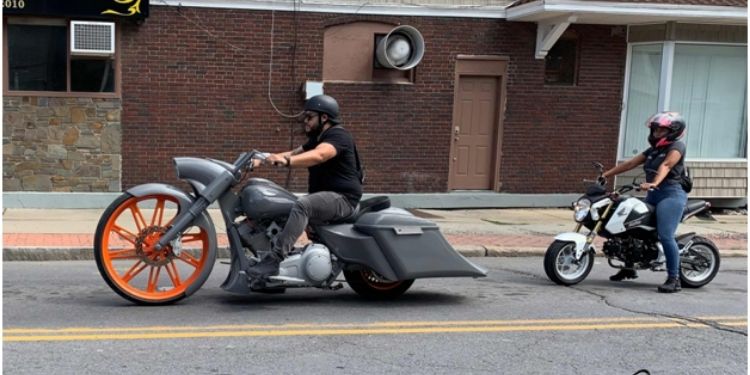 Some Best Motorcycle Riding Jeans for Men (Reviews) 1 Some best motorcycle riding jeans for men (reviews)